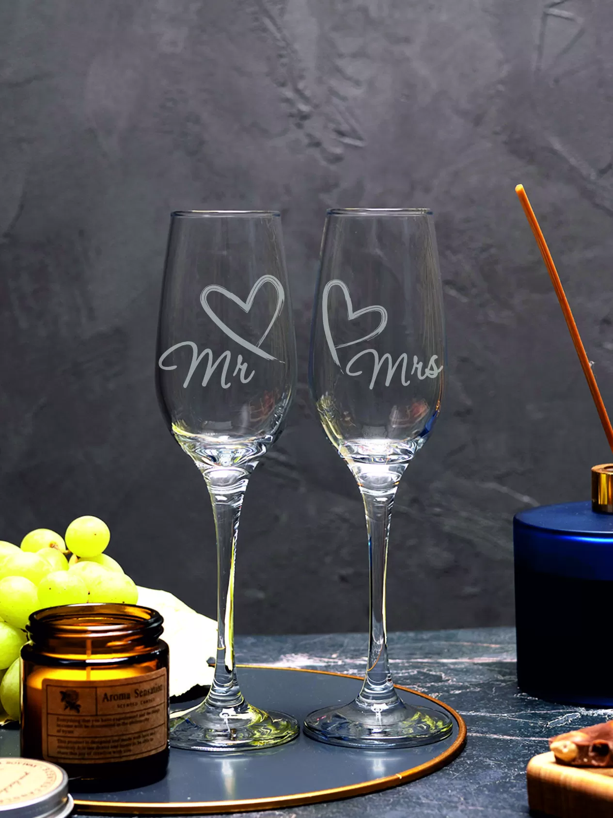 Свадебные бокалы под шампанское "Mr & Mrs" — изображение 2