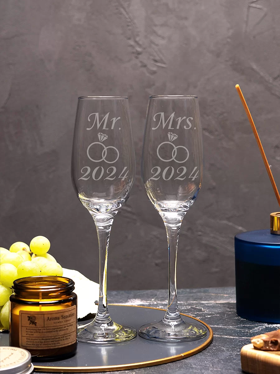 Свадебные бокалы под шампанское с гравировкой Mr Mrs 2025 — изображение 2