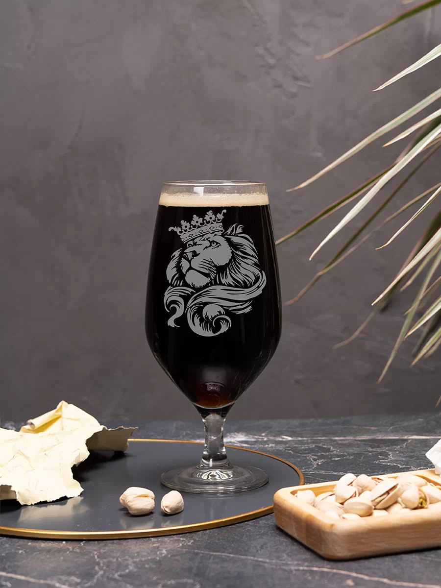 Пивной бокал с гравировкой Лев — изображение 2