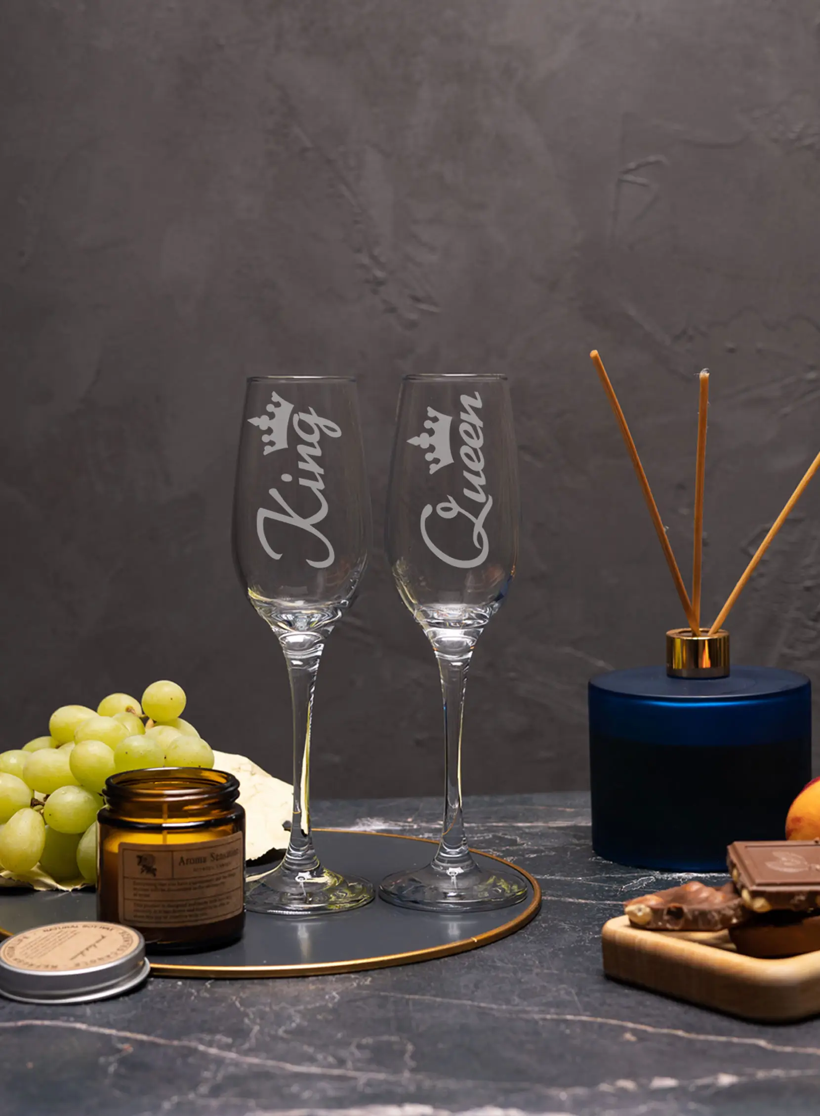 Свадебные бокалы под шампанское с гравировкой Queen King — изображение 3