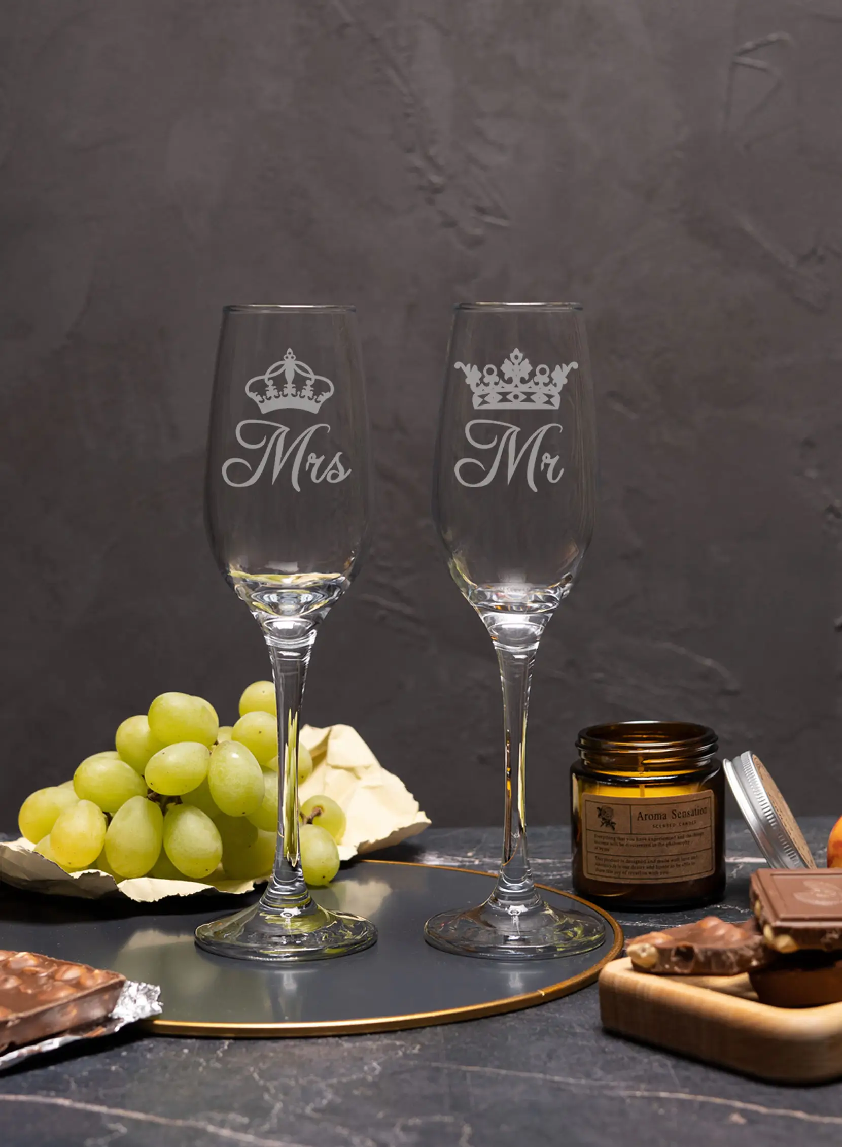 Свадебные под шампанское с гравировкой Mr Mrs короны 2 Свадебные под шампанское с гравировкой Mr Mrs короны — изображение 2