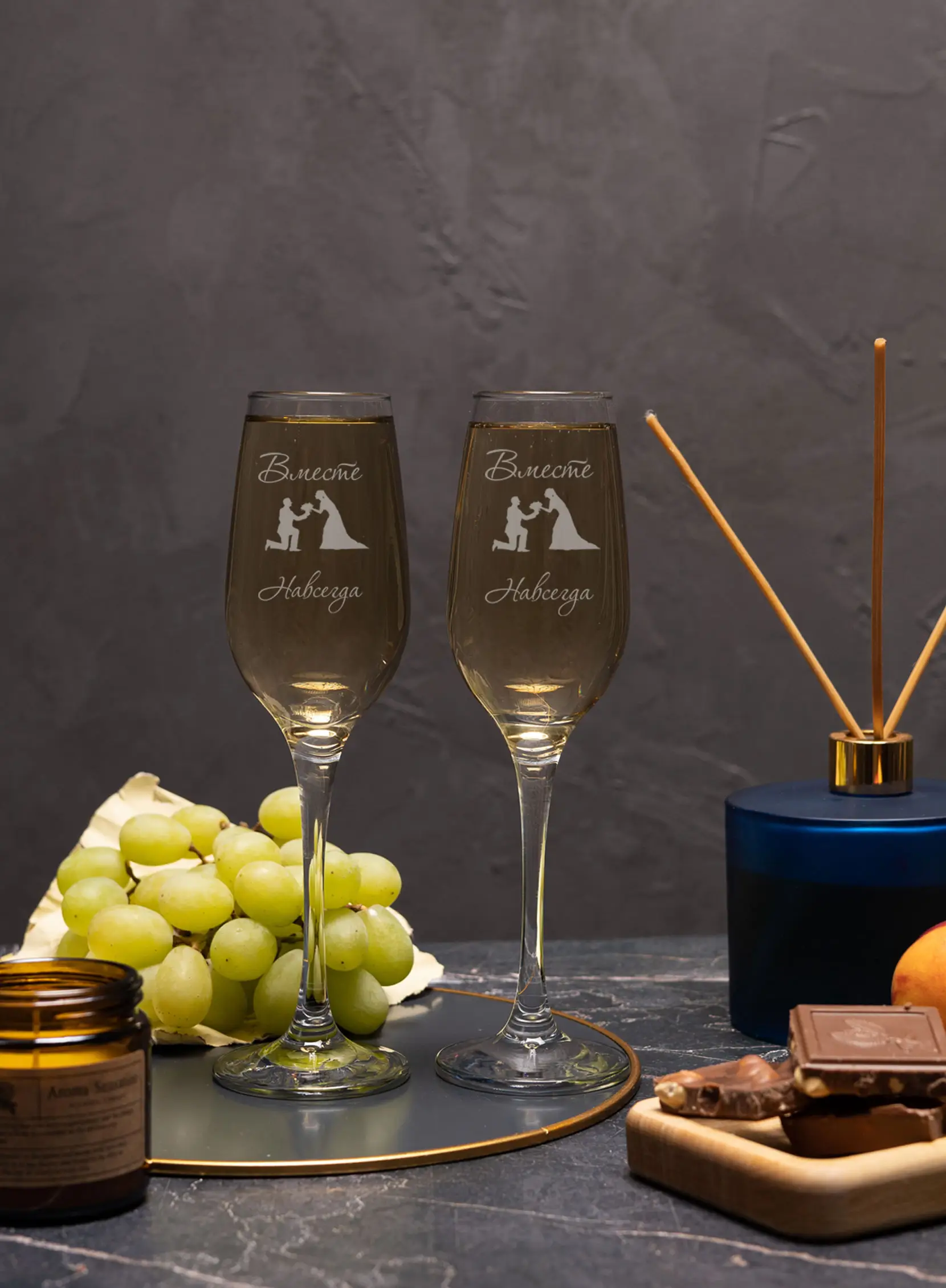 Свадебные бокалы под шампанское с гравировкой Вместе навсегда жених и невеста — изображение 6