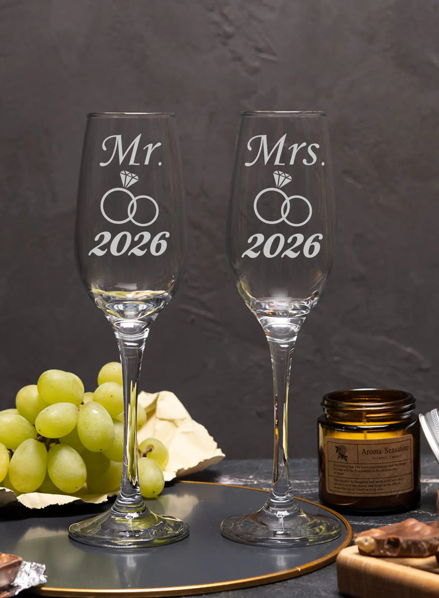 Свадебные бокалы под шампанское с гравировкой Mr Mrs 2026 2 Свадебные бокалы под шампанское с гравировкой Mr Mrs 2026 — изображение 2