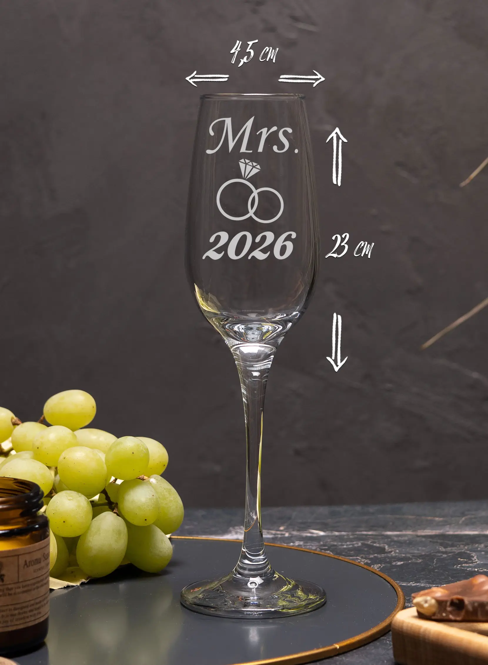 Свадебные бокалы под шампанское с гравировкой Mr Mrs 2026 5 Свадебные бокалы под шампанское с гравировкой Mr Mrs 2026 — изображение 5