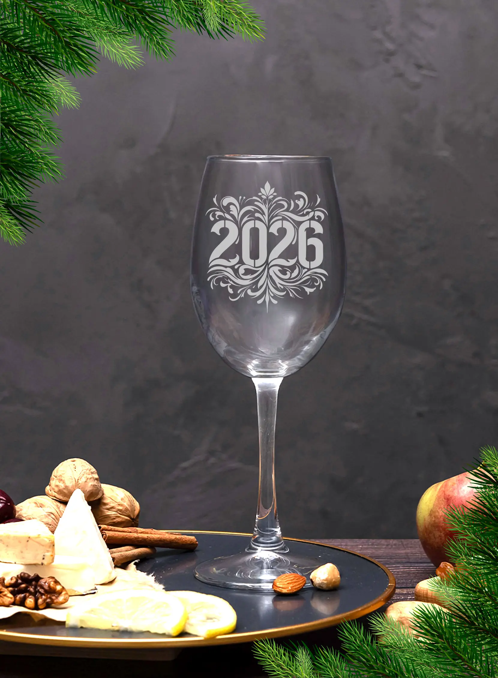 Бокал с гравировкой под вино с символом года — изображение 2