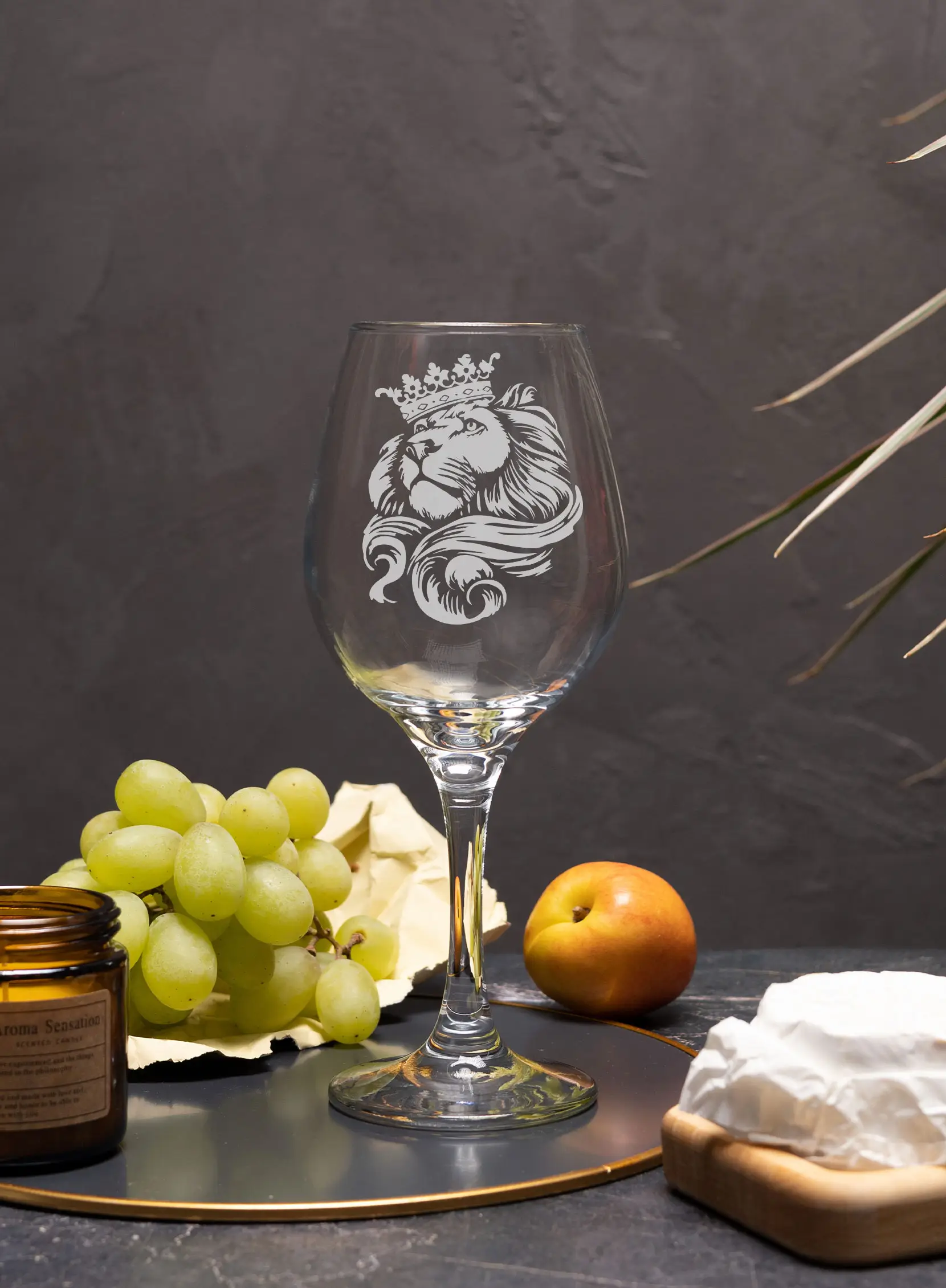 Бокал с надписью под вино в подарок Лев — изображение 2