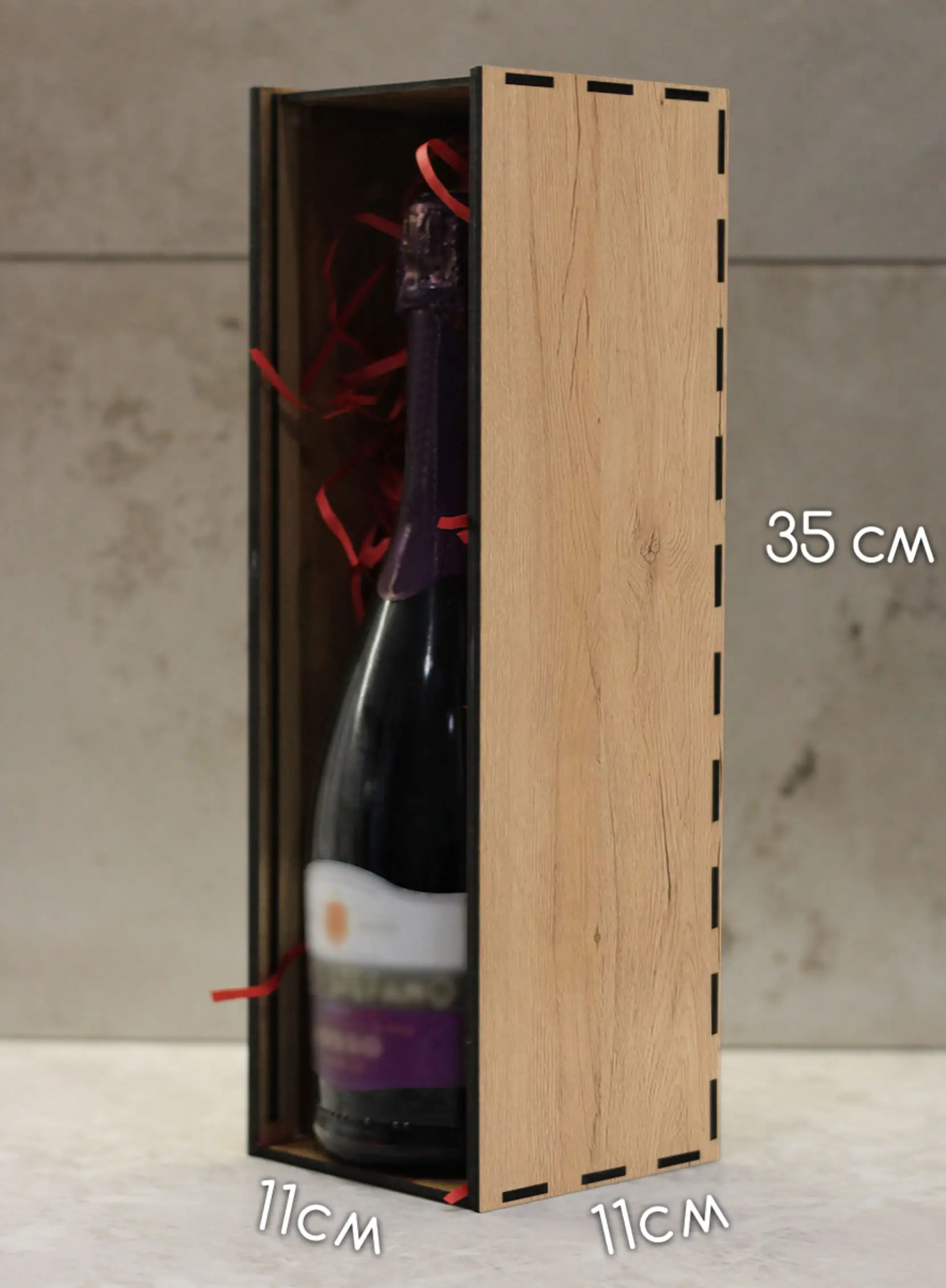 Подарочная коробка под бутылку вина на годовщину 20 лет — изображение 3