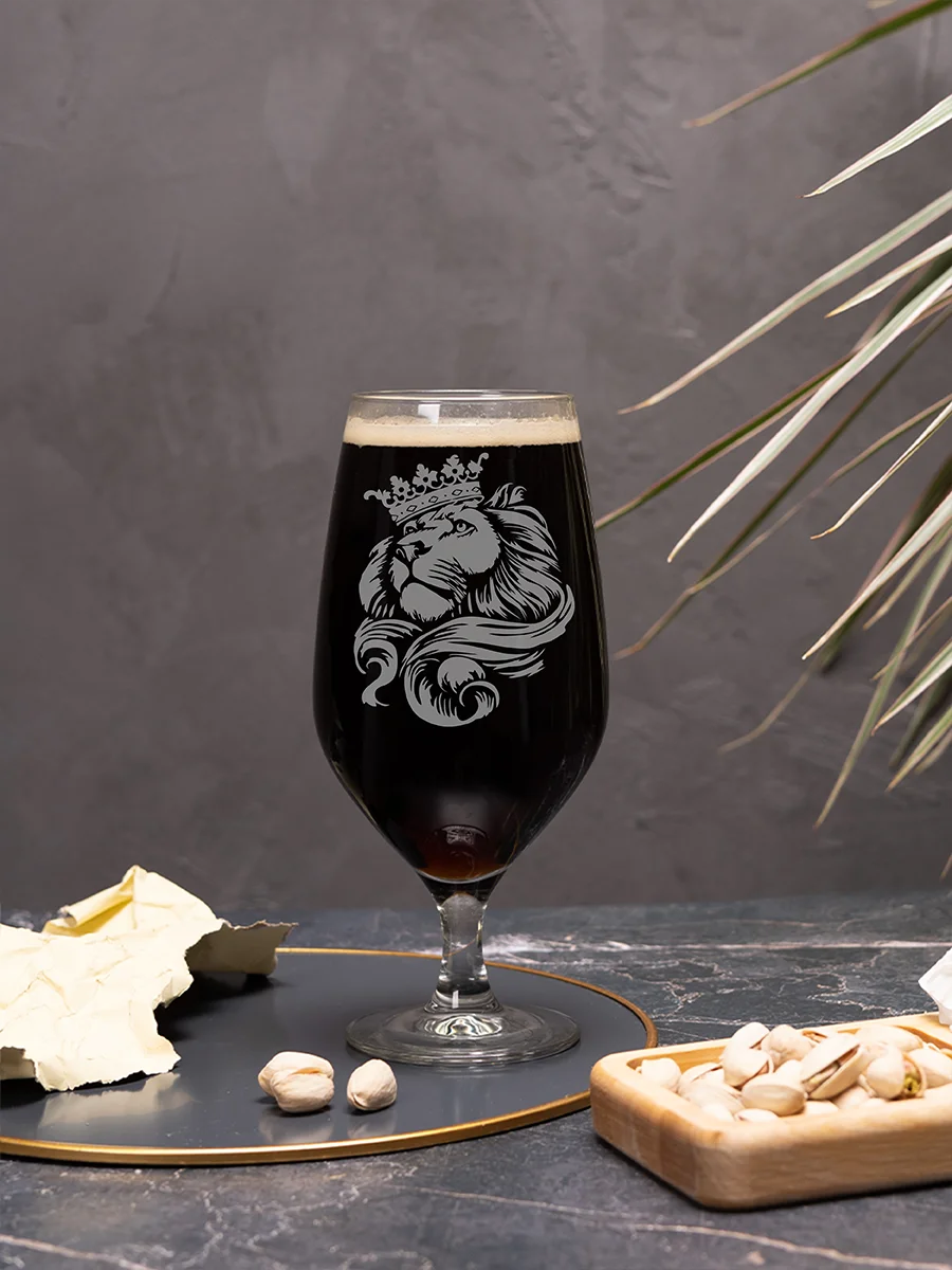 Бокал пивной с надписью Лев 4 Бокал пивной с надписью Лев — изображение 4